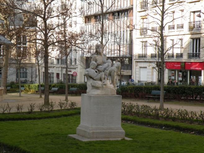  statue, square Chérioux